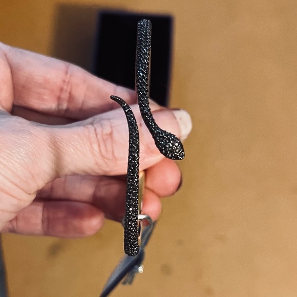 NWT Swarovski and rose gold snake bracelet - Picture 3 of 7